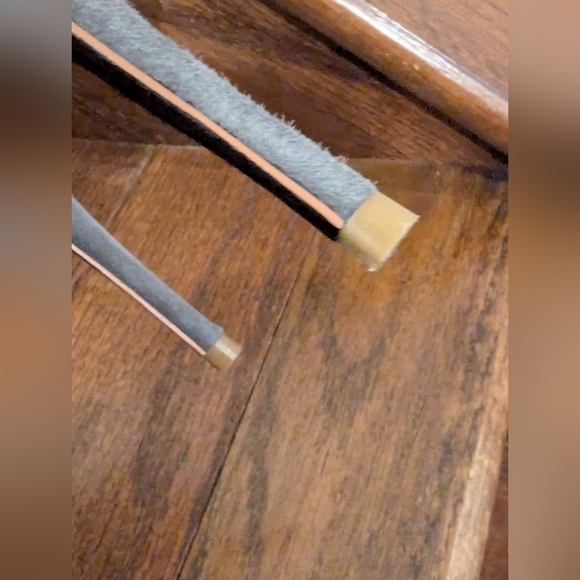 Steven by Steve Madden Suede heels with illusion cut outs. Gray taupe & tan Sz 8 - Picture 6 of 8